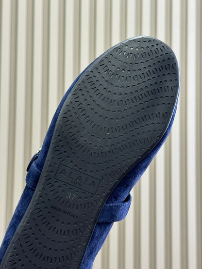 ALAIA 25S MARY JANE SHEARLING FLATS IN DARK BLUE SUEDE