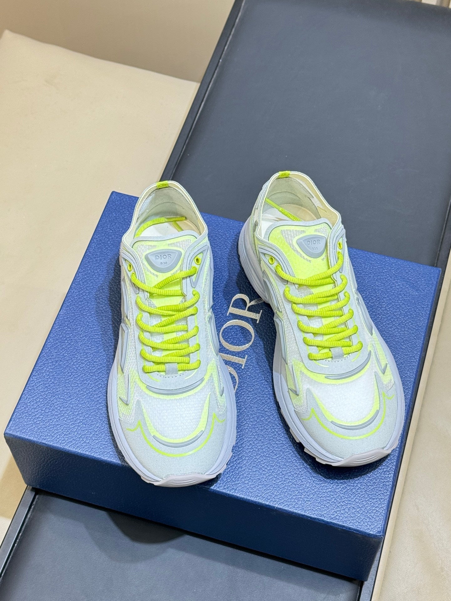 DIOR 26S B30 COUNTDOWN TECH SNEAKER IN GRAY AND GREEN TECHNICAL FABRIC AND SUEDE
