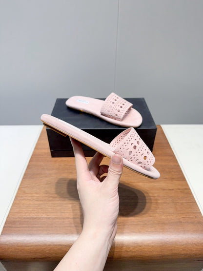 ALAIA FLAT SANDALS WITH PERFORATED STRAPS 25S IN LIGHT PINK SUEDE