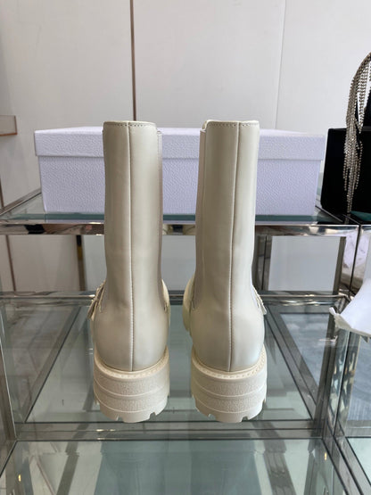 DIOR 25S D-QUEST ANKLE BOOT 35MM IN WHITE CALFSKIN GOLD HARDWARE