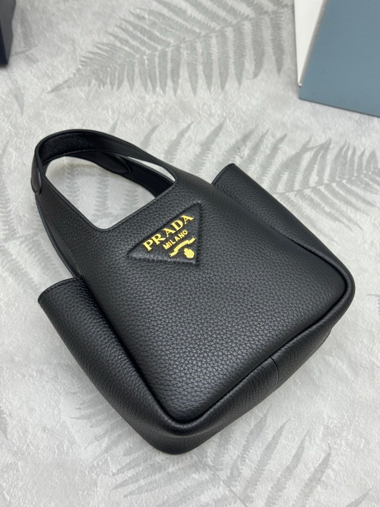 PRADA 25S TOTE MINI BAG 18 IN BLACK CALFSKIN GOLD HARDWRE