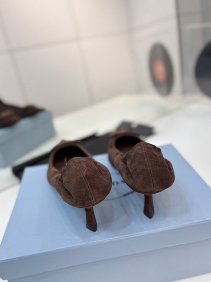 PRADA 26S PUMPS 55MM IN DARK BROWN SUEDE WITH LOGO