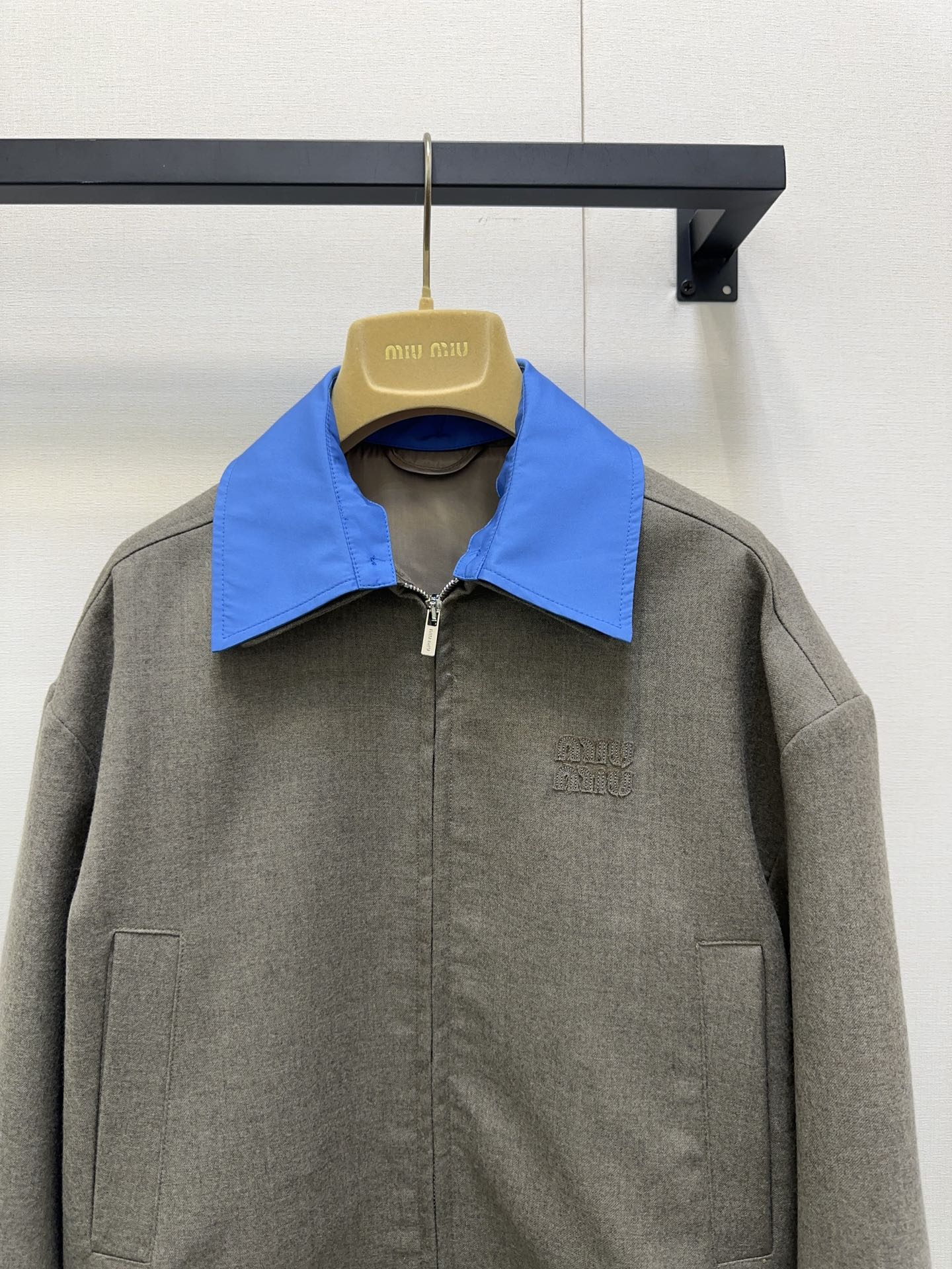 MIUMIU CONTRAST-FABRIC COLLAR JACKET STYLE 38