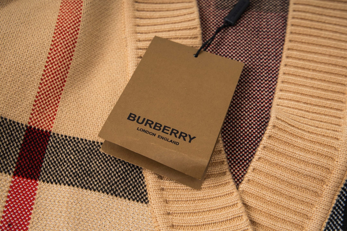 BURBERRY 26S CARDIGAN 370