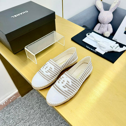 CC SLIP-ON 25S IN BEIGE AND WHITE FABRIC WITH STRIPED PATTERN