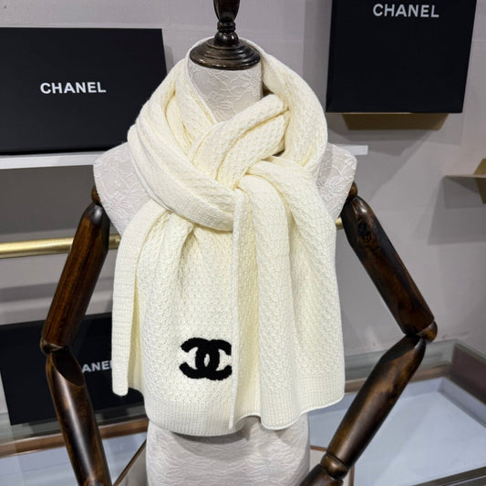 CHANEL 25S SCARF 175 CM IN  WOOL CASHMERE 943086