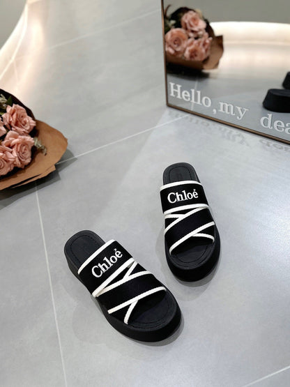 CHLOÉ PLATFORM SANDALS IN BLACK MIX WHITE DENSITY KNIT