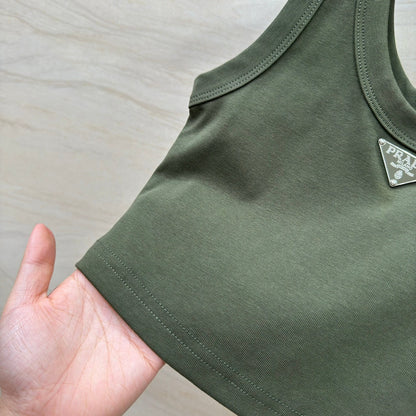 PRADA 26S CREW NECK TANK TOP 656