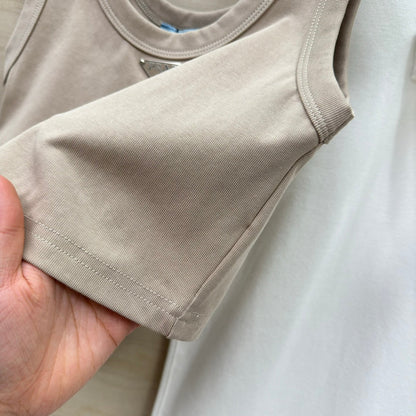 PRADA 26S CREW NECK TANK TOP 655
