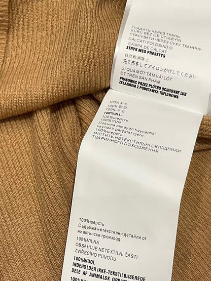 PRADA CREWNECK KNIT TOP STYLE 11
