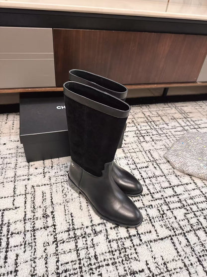 CC BOOTS IN BLACK SUEDE AND CALFSKIN 393518