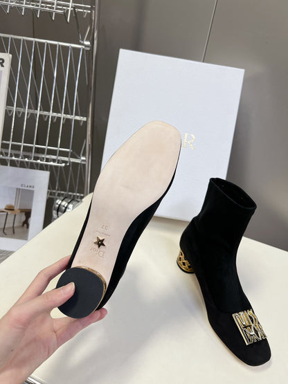 ICON HEELED ANKLE BOOT BLACK SUEDE 4 CM WITH GOLD LOGO