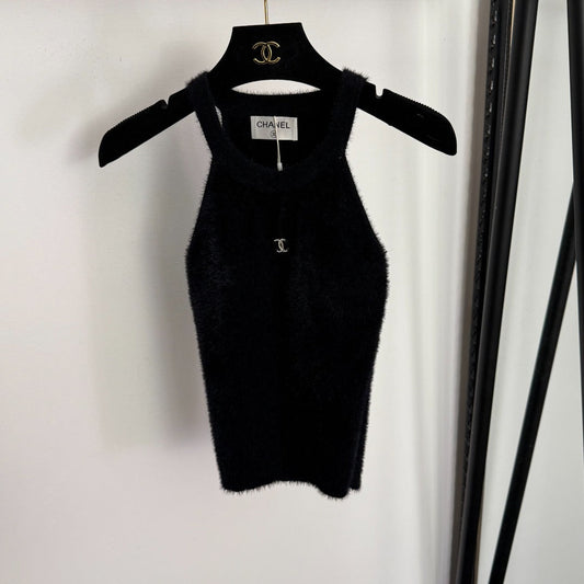 CHANEL 25S HALTER NECK TOP 555