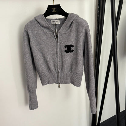 CHANEL 26S SPORTS SET 779