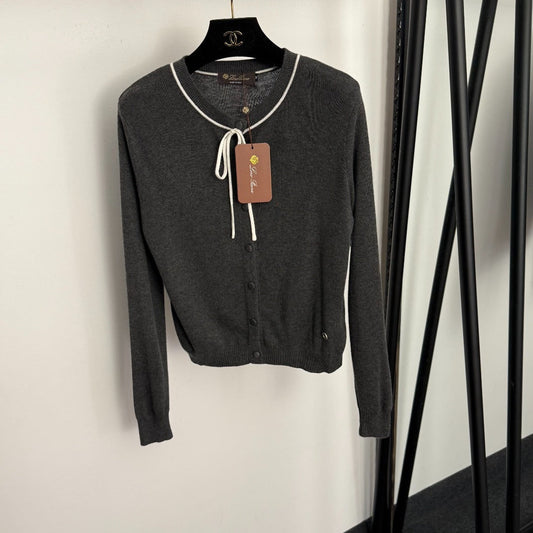 LP 26S LONG-SLEEVE V-NECK CARDIGAN 538