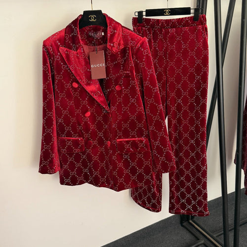GUCCI 26S VELVET BLAZER AND PANTS SET 185