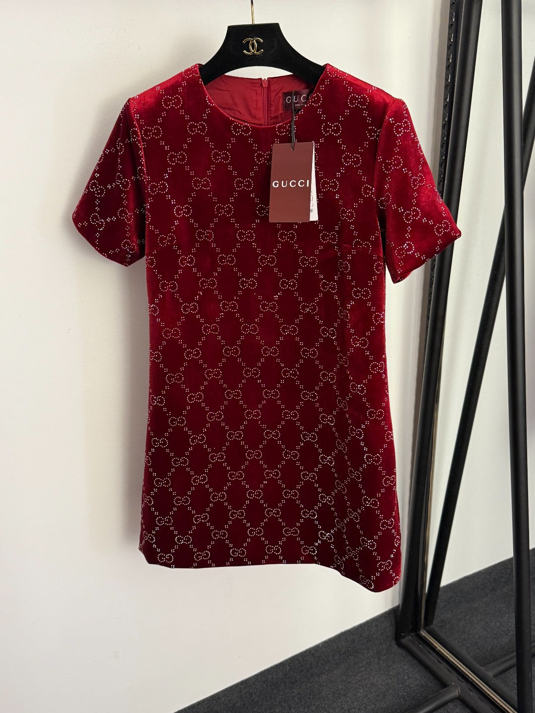 GUCCI 26S RHINESTONE VELVET DRESS 183