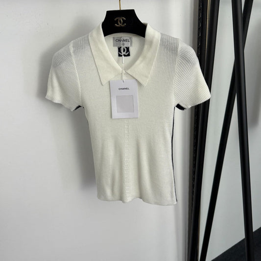 CHANEL 26S SHORT-SLEEVE KNIT POLO SHIRT 999