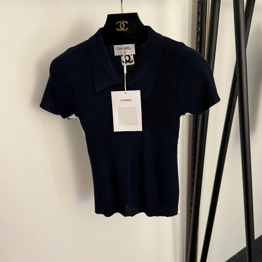 CHANEL 26S SHORT-SLEEVE KNIT POLO SHIRT 1000
