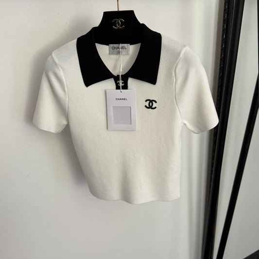 CHANEL 26S SHORT-SLEEVE KNIT POLO SHIRT 986