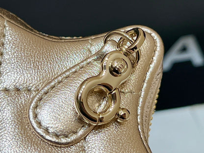 25S CHANEL STAR GOLD 23 IN METALLIC GOLD CALFSKIN
