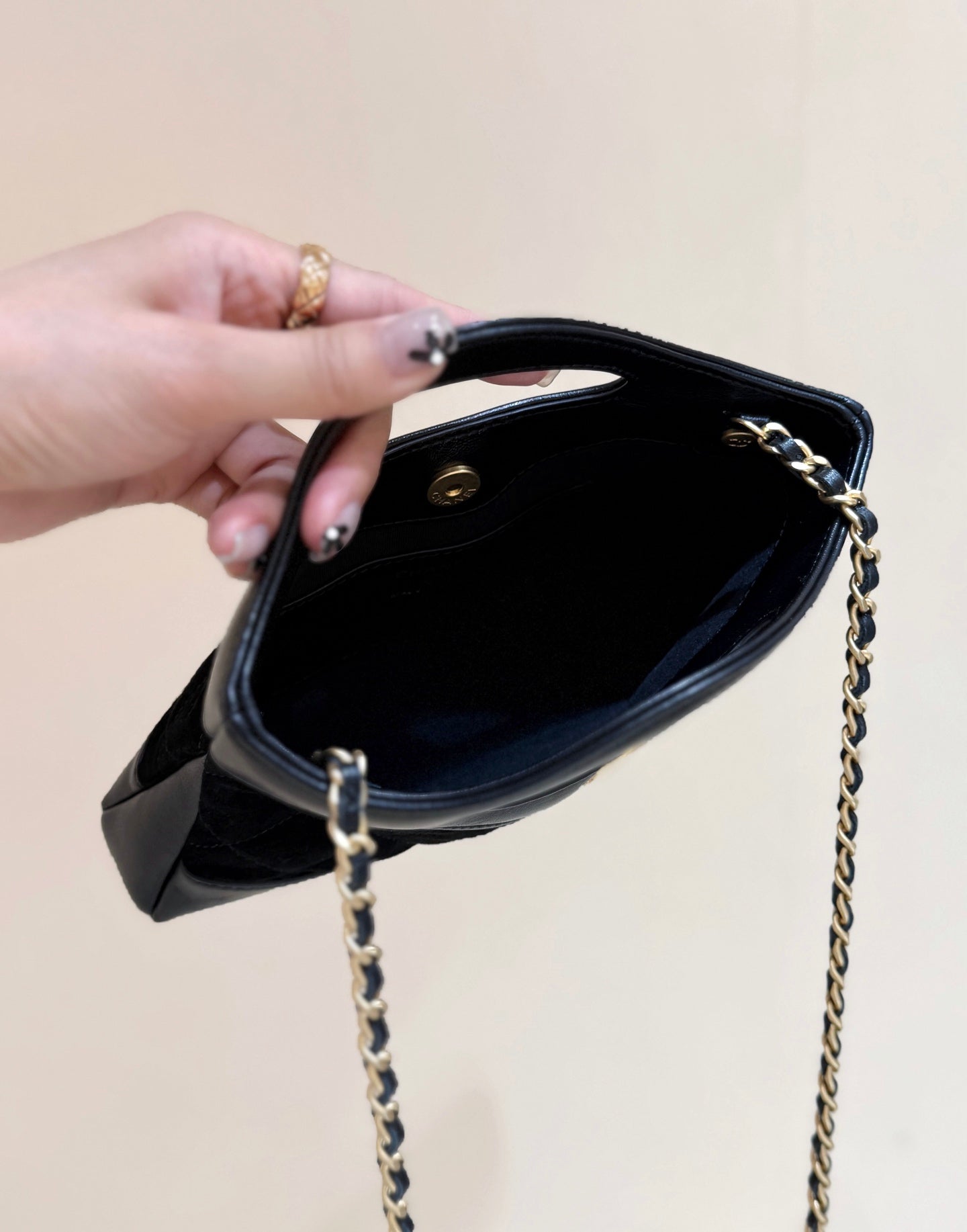 25S CHANEL MINI SHOPPING BAG 20 IN BLACK SUEDE CALFSKIN