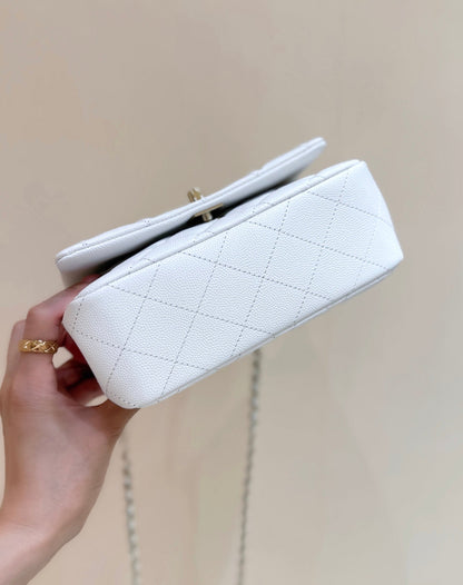 CHANEL 25S COCO CRUSH HANDLE 18 IN WHITE CALFSKIN GOLD HARDWARE
