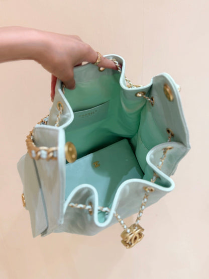 CHANEL 25S HANDBAG IN PALE CYAN 40 GRAINED CALFSKIN GOLD HARDWARE