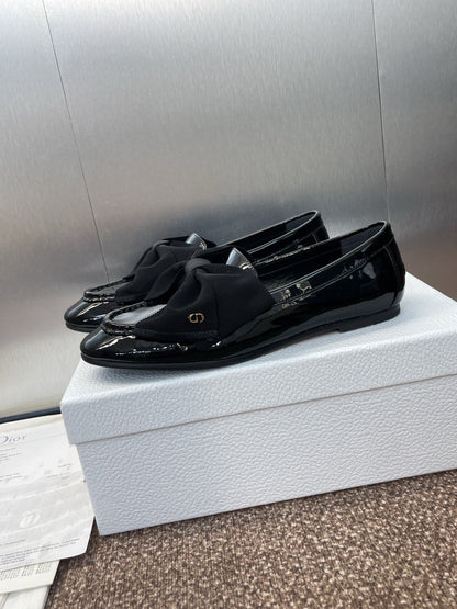 DIOR 25S LOAFER IN BLACK PATENT CALFSKIN AND GROSGRAIN
