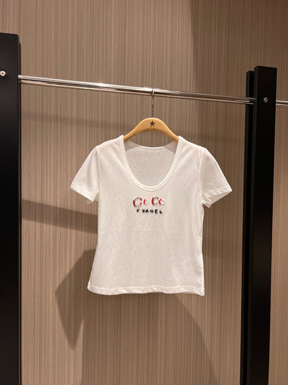 CC Hand-beaded Coco letter U-neck T-shirt Cotton