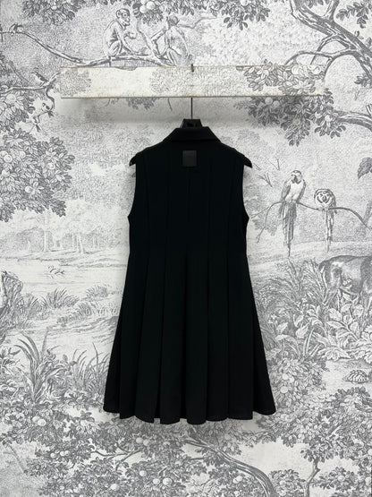 Loewe 25 Sleeveless Pleated Shirt Black Polyester Fiber