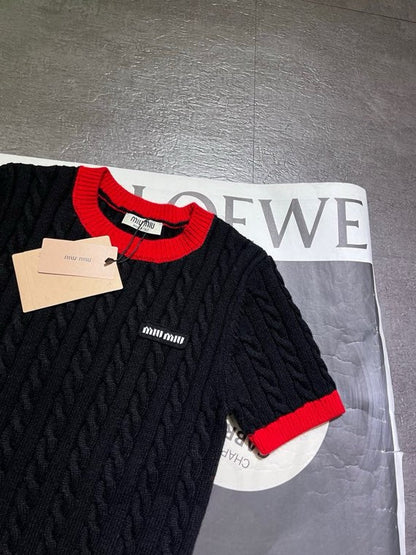 MIUMIU SHORT-SLEEVE KNIT SWEATER 530